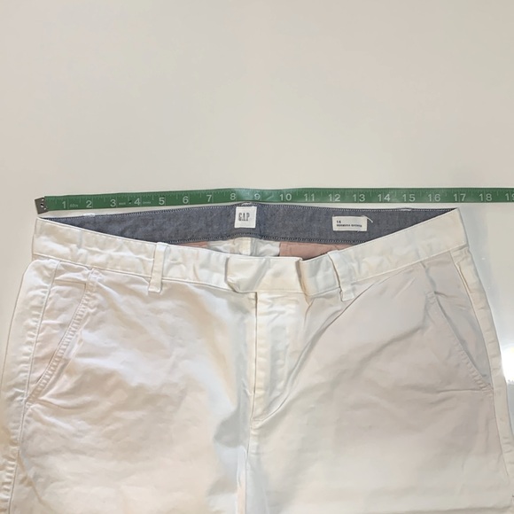 Gap Bermuda Shorts, size 14 white - Picture 5 of 6
